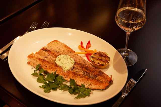 220621_4329_min_scaled.jpg 220621_4329_min_scaled.jpg