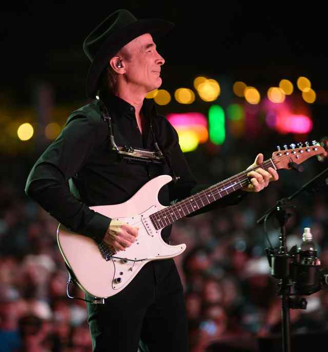CLINT BLACK 