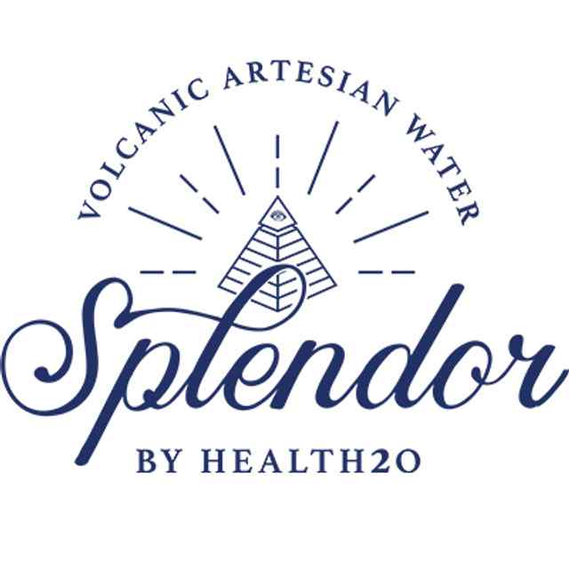 Splendor Water Stephanie's favorite water Splendor Water contains natural electrolytes, including calcium, potassium, and magnesium. Its many unique properties collectively contribute to detoxification and enhanced cellular absorption, providing deeper hydration that naturally recharges your body with every drop. Elevate your hydration 