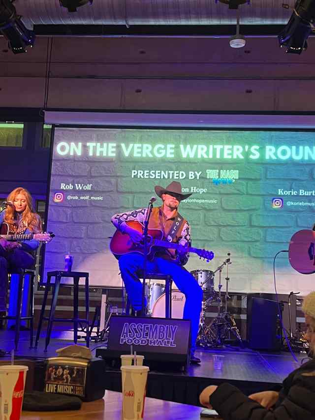 84CD5AB4_DB43_42C0_898C_D74FD651BB79.jpg 84CD5AB4_DB43_42C0_898C_D74FD651BB79.jpg