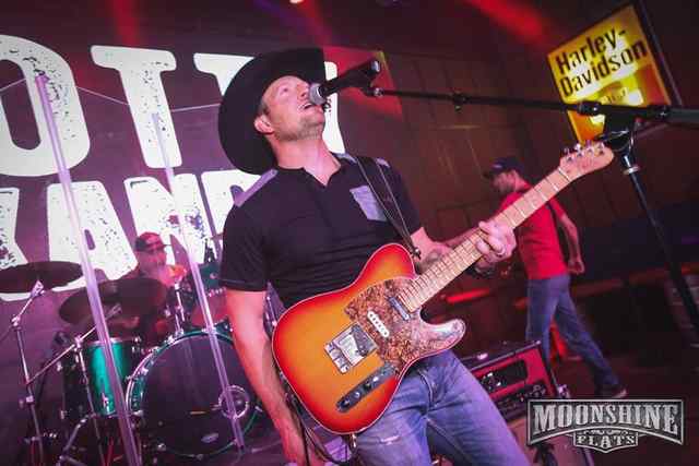 IMG_4542.jpg IMG_4542.jpg