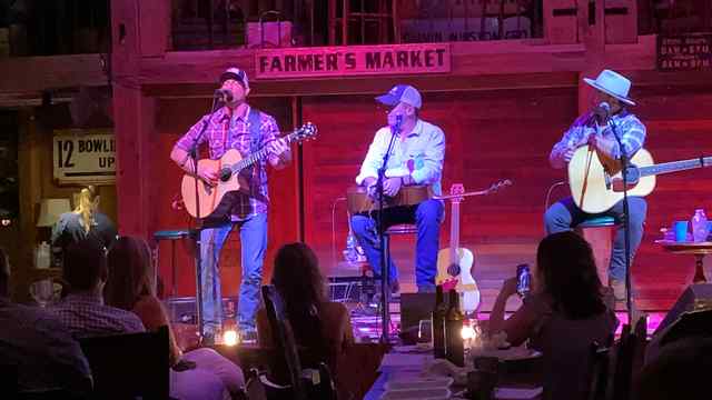 IMG_7772.JPG IMG_7772.JPG