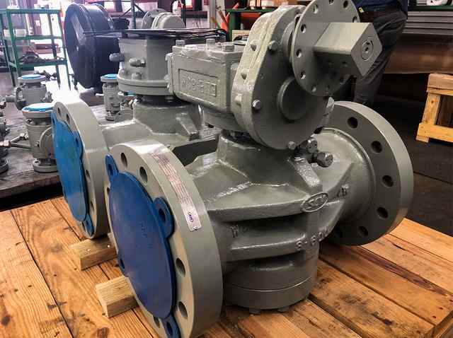 Pressure Balanced Lubricated Plug Valves - API 6D