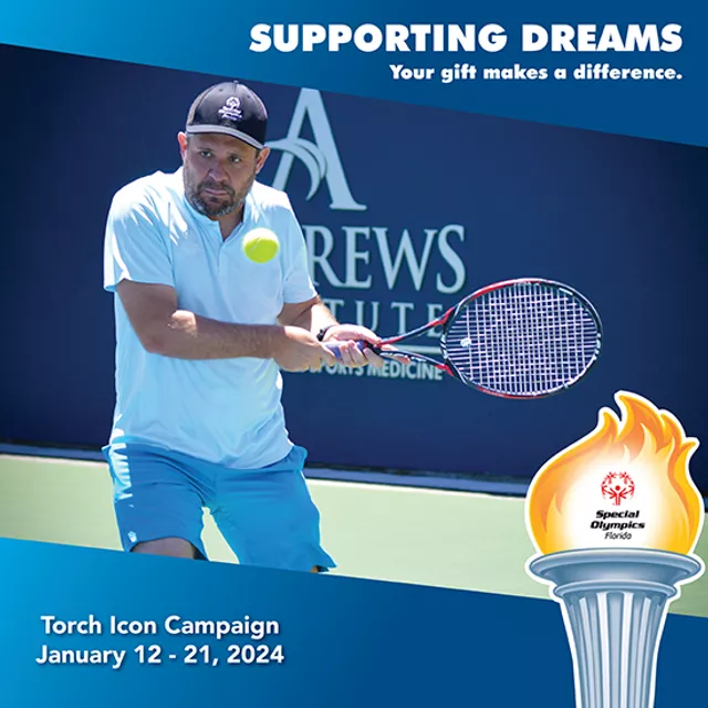 Atleta cumple 25 años en Publix