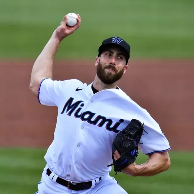 Miami Marlins krich ale nan baton pou enklizyon