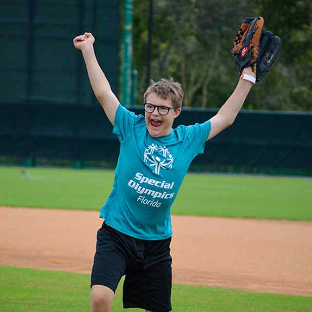 Arrojando la campaña del icono de la antorcha en Publix