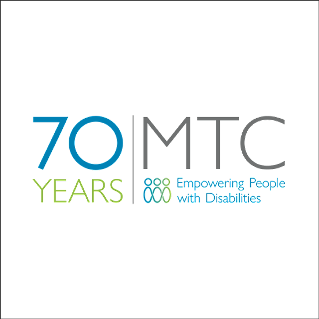 Celebrando el Centro de Capacitación MacDonald