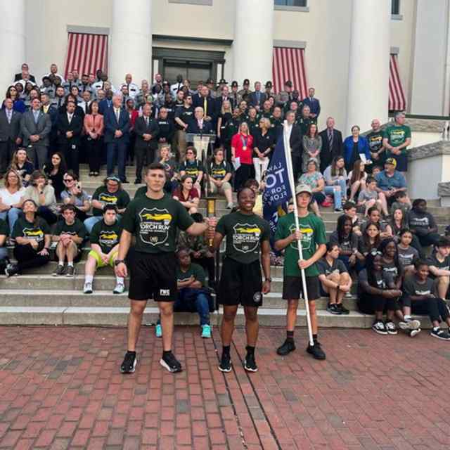 Ranfòsman lwa bwadife kouri elèksyon nan Capitol Florid