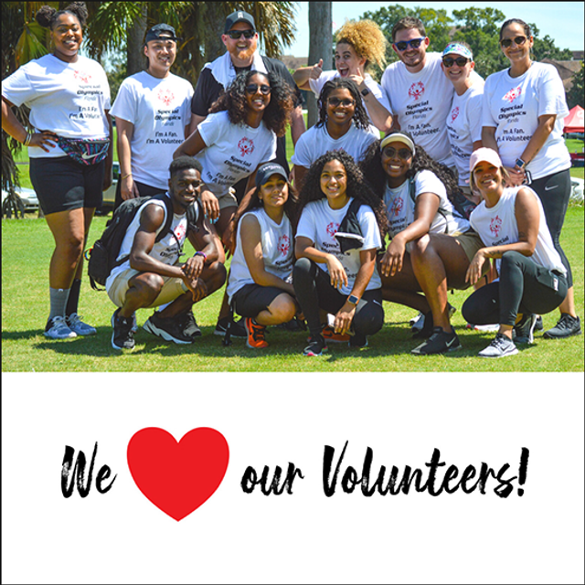 Celebrando el Mes Nacional del Voluntario