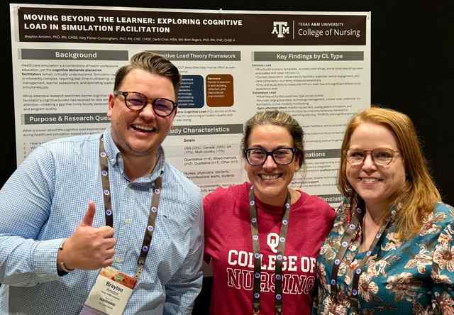 An assistant professor in the College of Nursing presents