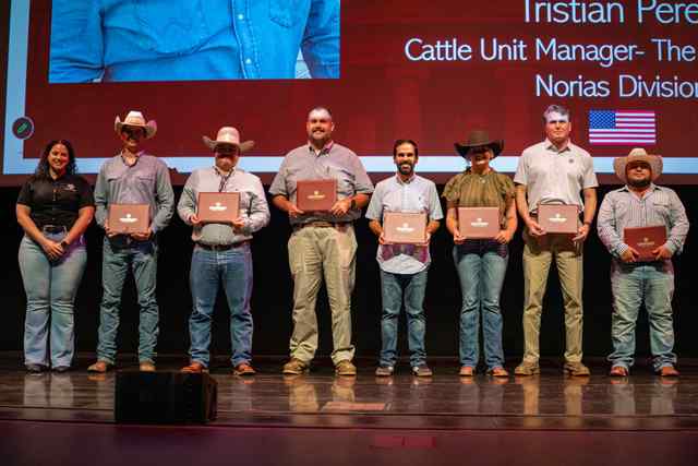 the newest graduates of the 44 Farms International Beef Cattle Academy