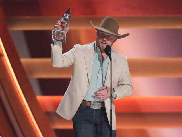 Cody Johnson Wins Male Vocalist of The Year at “The 59th Annual CMA Awards”