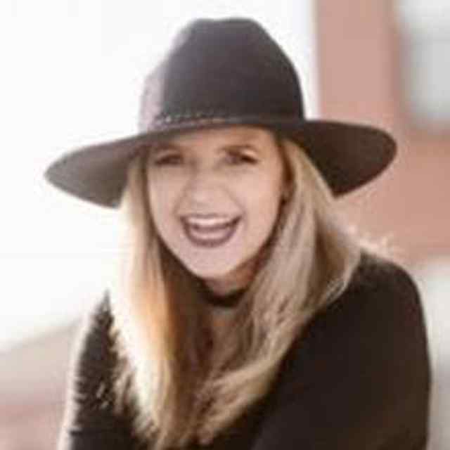 Anna Claire Loftis National Projects Coordinator
