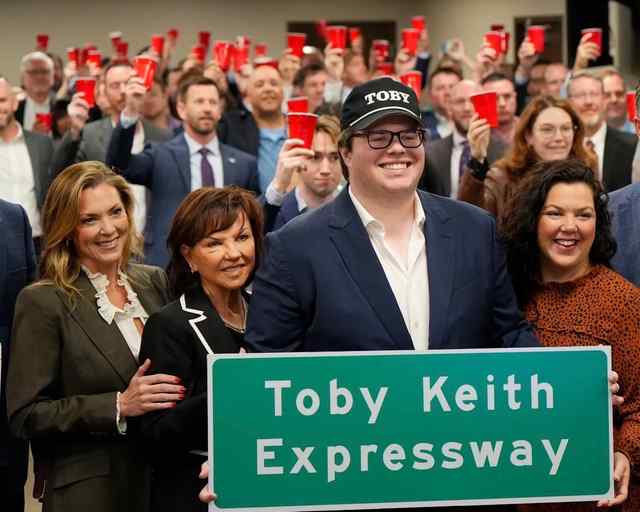 Toby Keith Honored by Oklahoma State Legislature With Turnpike Naming