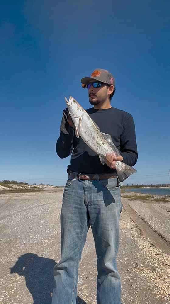 Austin Tarango Nueces Bay, Corpus Christi - 28" trout