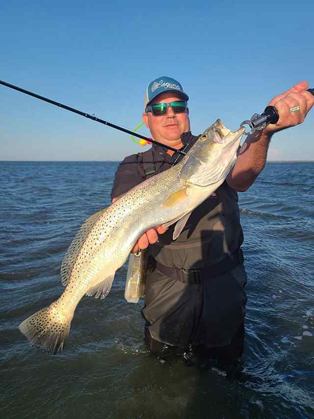 Cody Jordan Baffin Bay (Meadows) - 28" 6.25 lb trout, caught on a pink Trout Support Grasswalker