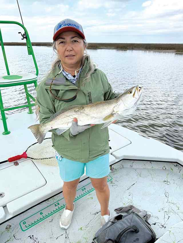 Miki Michele Smith Seadrift - 27.25" trout