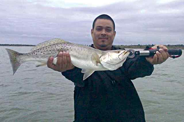 Pablo de los Santos Lower Laguna Madre25&quot; speckled trout