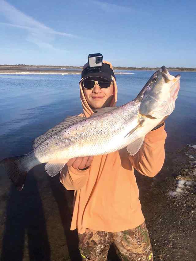 Eric Castillo Oso Bay (Corpus Christi) - 28" trout