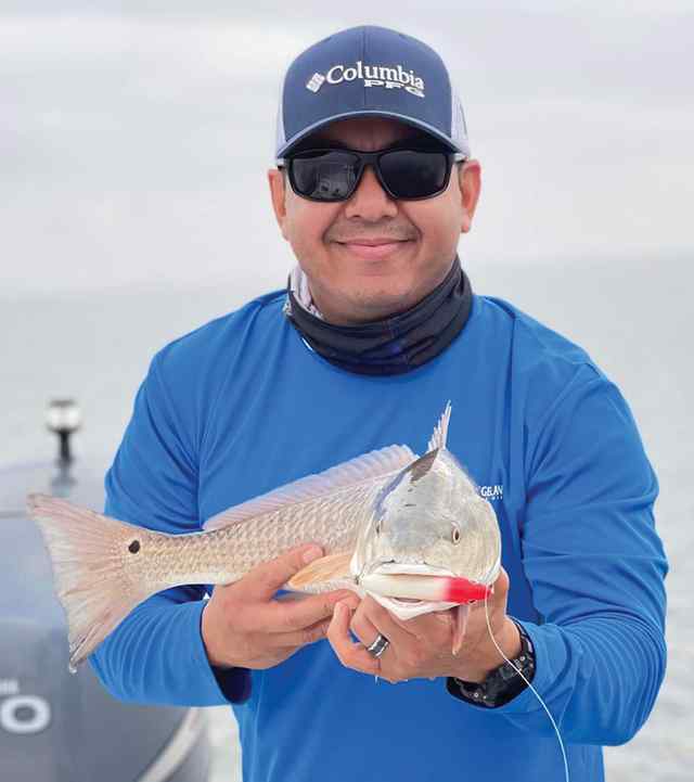 Jaime Quiroga Lower Laguna Madre - 25" redfish