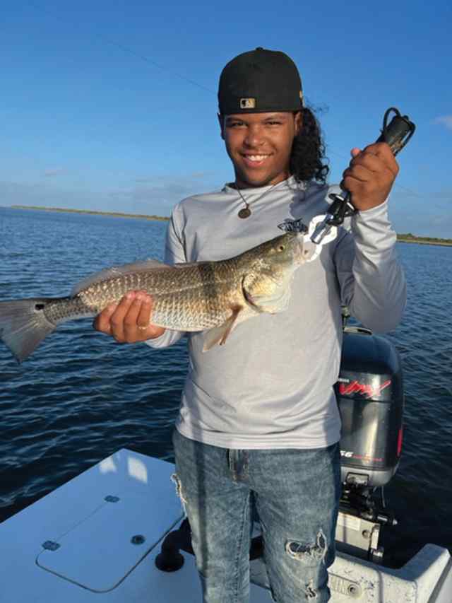 Jaydon Thomas Shoalwater Bay - 23" redfish