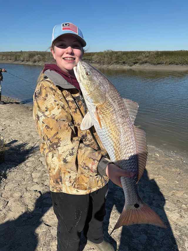 Mae Pickering Lavaca Bay - 32" redfish CPR