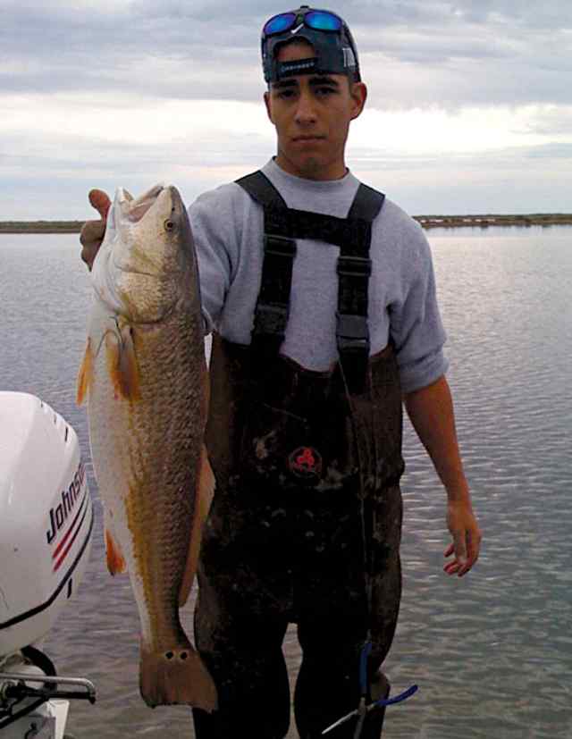 Ryan Escobar San Antonio Bay33&quot; redfish