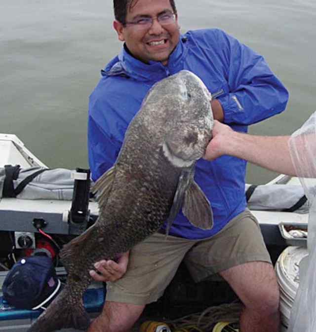Hector Ruiz Galvestonbiggest fish ever caught!