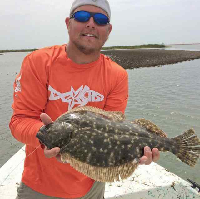Kyle Manak Port Aransas - 22" flounder, caught on live mullet off the Lydia Ann channel