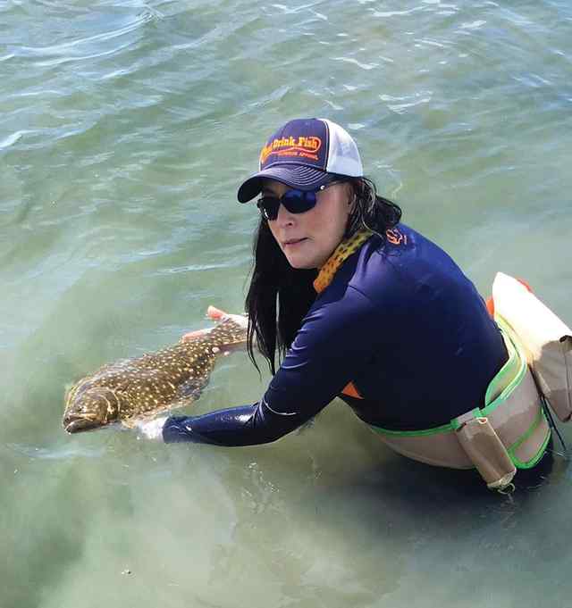 Marisol de la Garza Port Mansfield - flounder CPR, caught wading with artificial lure