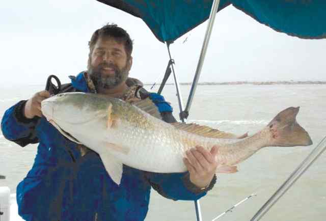 Kenneth Fabian Galveston jetties43&quot; 31lb redfish