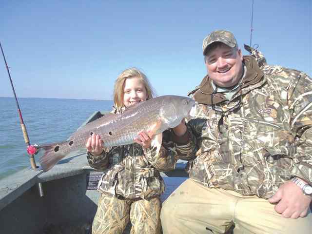 Lauren Hennecke 28&quot; redfish