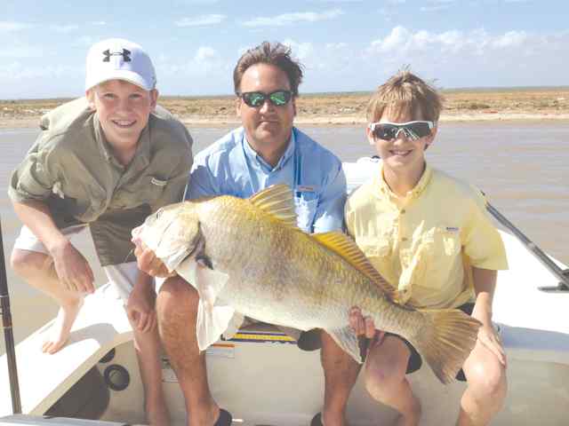 Jack Colvin & Jake Watts ICW Sargentblack drum