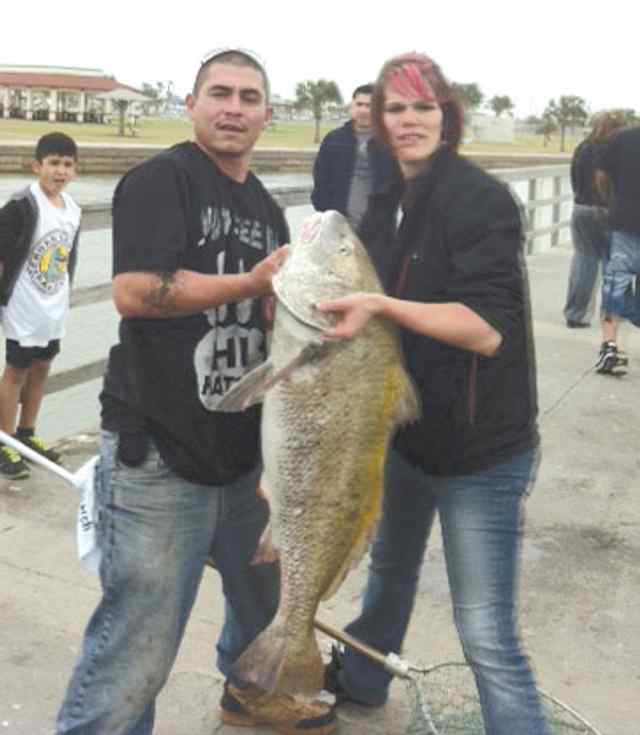 Rene & Veronica Mejia Robert's Point45lb black drum