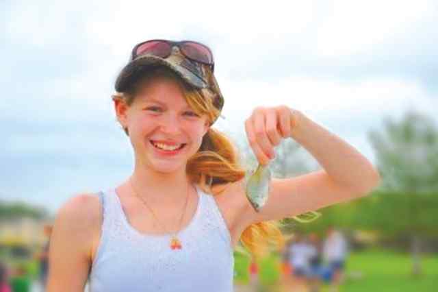 Madeline Renee Tidwell Lake Jacksonfirst fish!