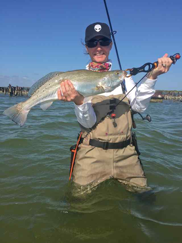 Ashley Martindale Rockport24&quot; speckled trout