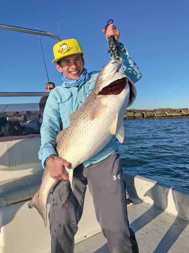 Mason Anderson Port O'Connor jetties - 42" bull red