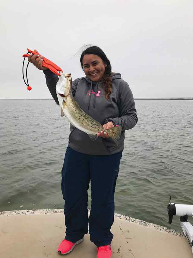 Dalia Garcia South Bay - 23" trout
