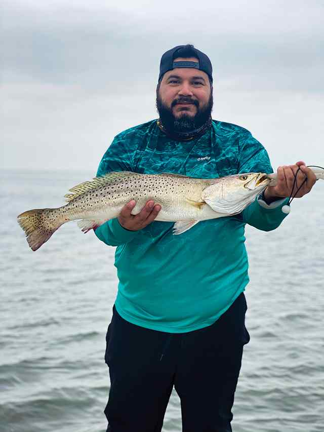 Roberto Loya Arroyo City - 26" personal best trout! CPR