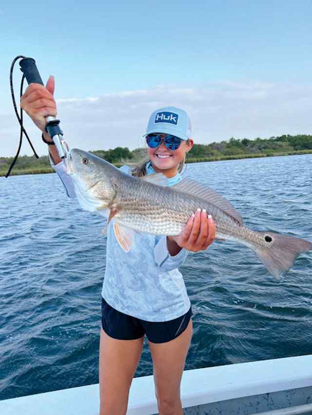 Riley Cox Shoalwater Bay - 26" redfish