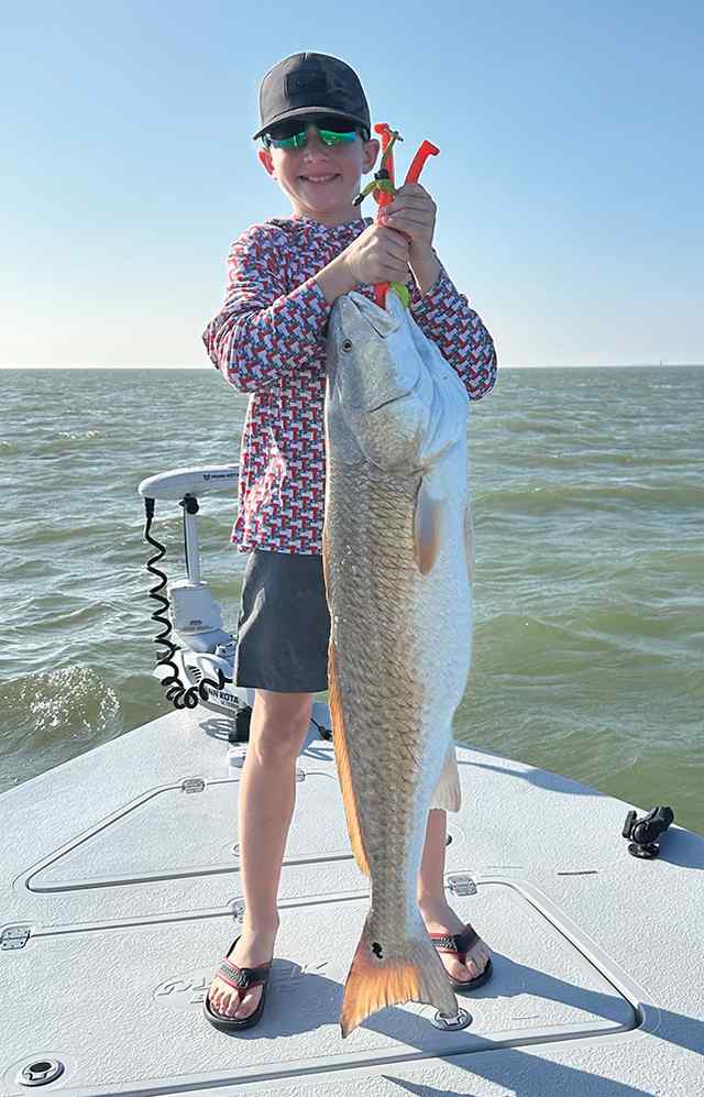 Kade Karlen Baffin Bay - 43" 25 lb redfish