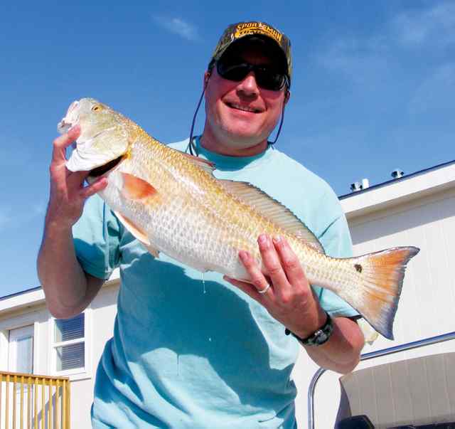John Hamm Offatts Bayou
27" redfish