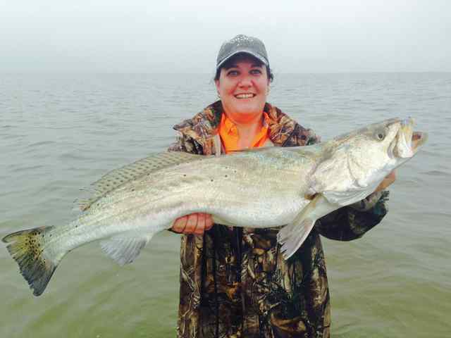 Alicia Little Baffin31.25&quot; 9+ lb personal best trout! CPR