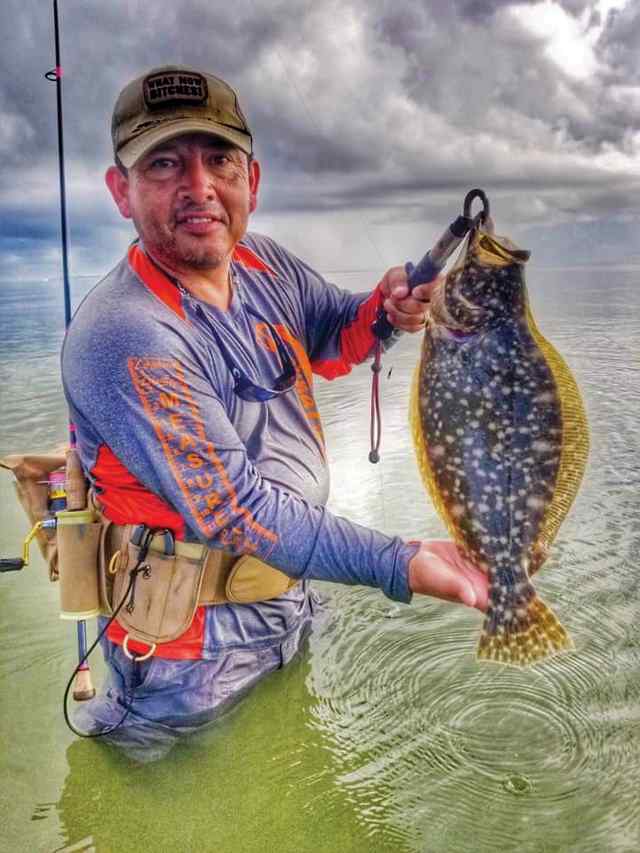 Raul Flores Arroyo City - 22" flounder