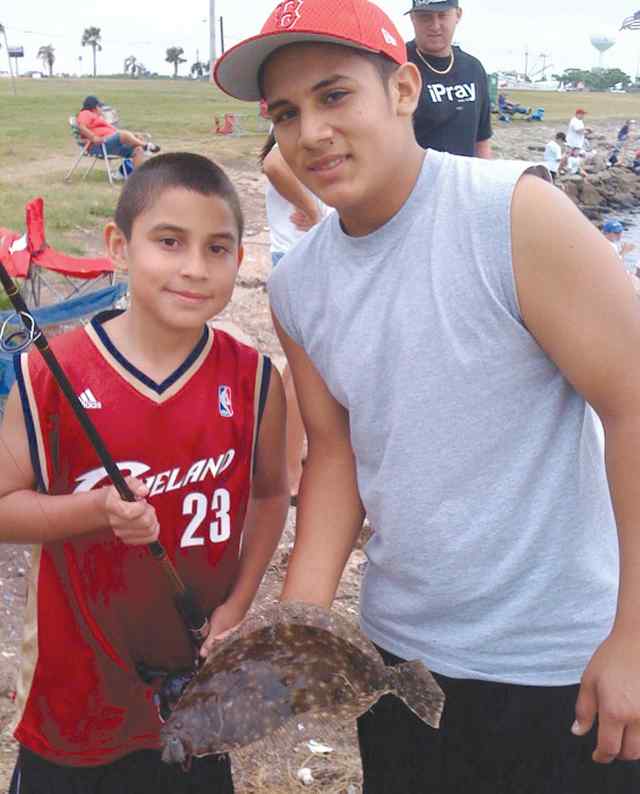 Andrew Aluiso Freeport Park16.5&quot; first flounder!