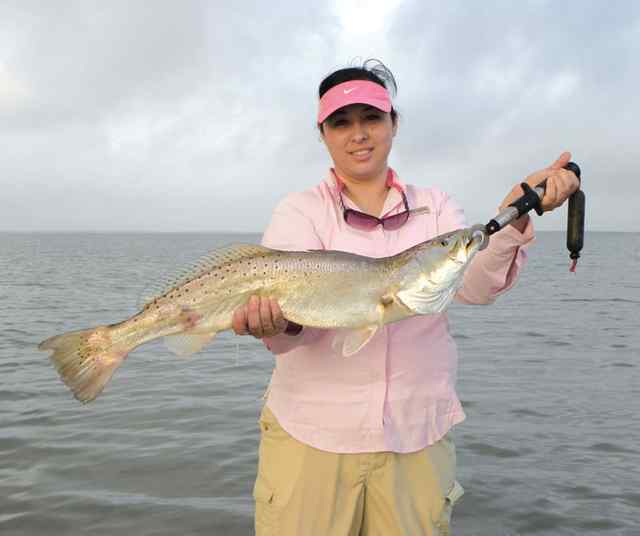 Veronica Jimenez Baffin Bay30&quot; 8.5lb trout CPR