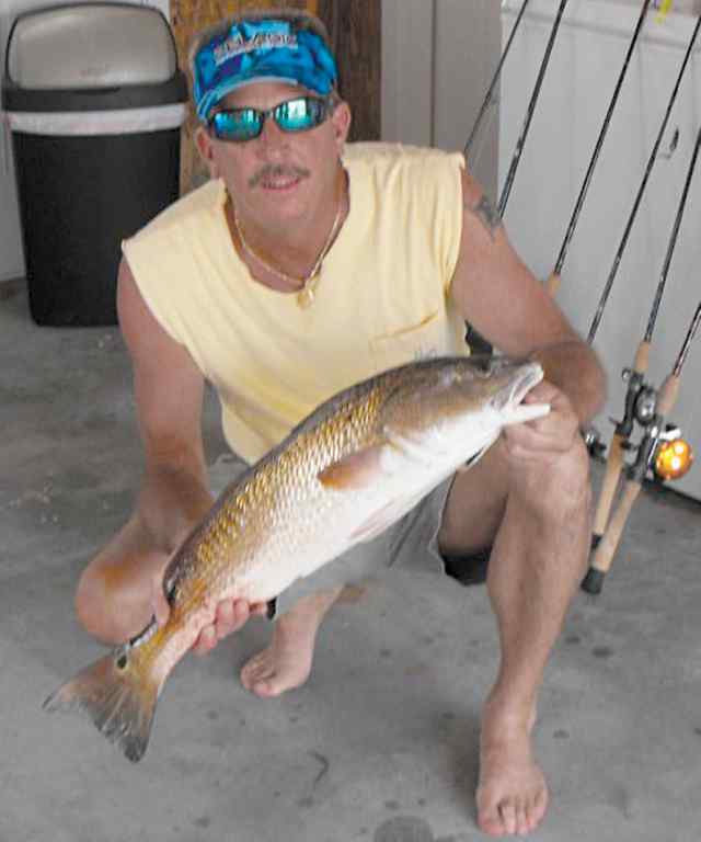 Doug Ramsey Sabine Lake27&quot; 8lb redfish