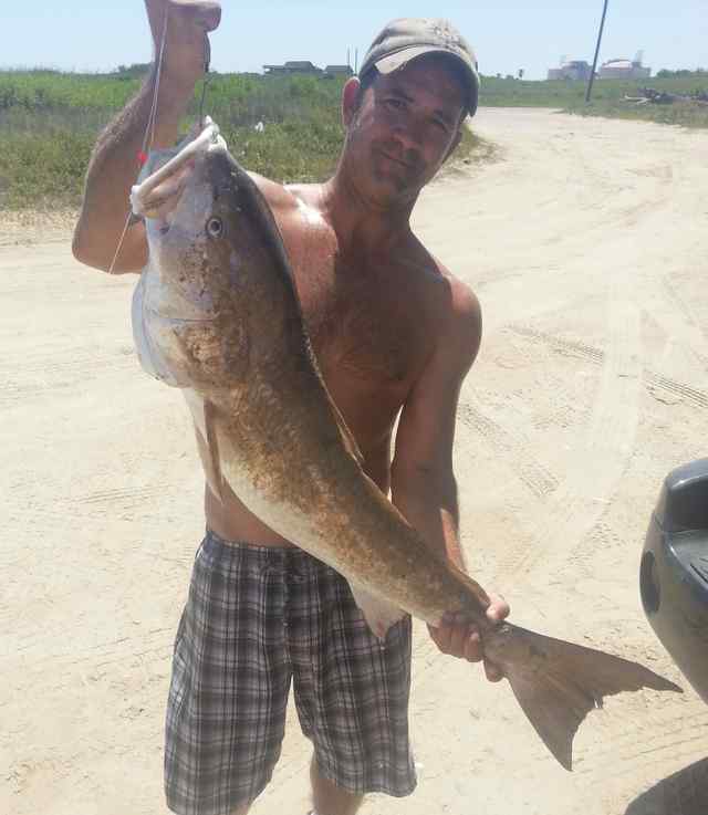 Larry Miller Quintana Jetties39&quot; redfish