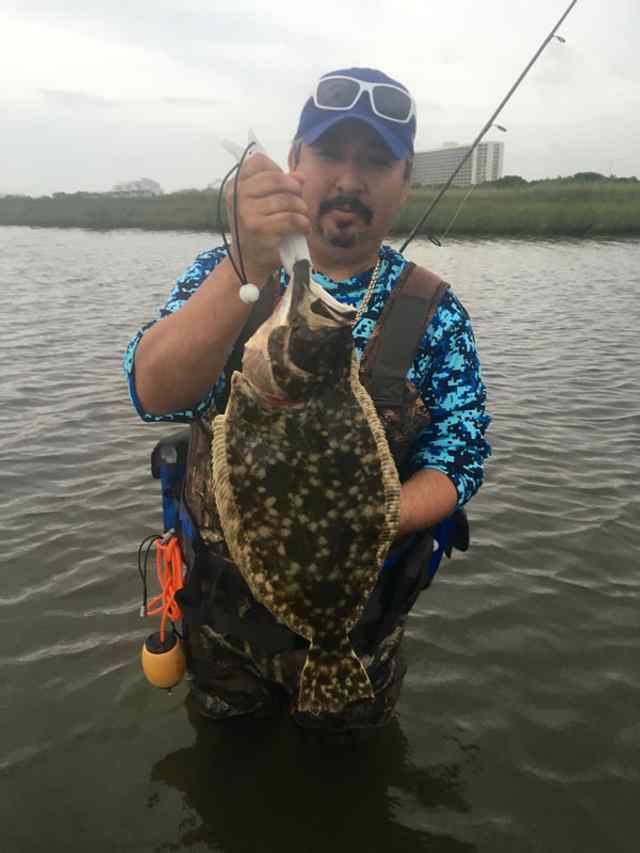 Julian Quintero Galveston, East Beach Lagoonbr /21.5" flounderbr /