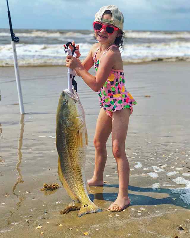 Analeigh Turner Bolivar - 32" redfish, caught with help from sister